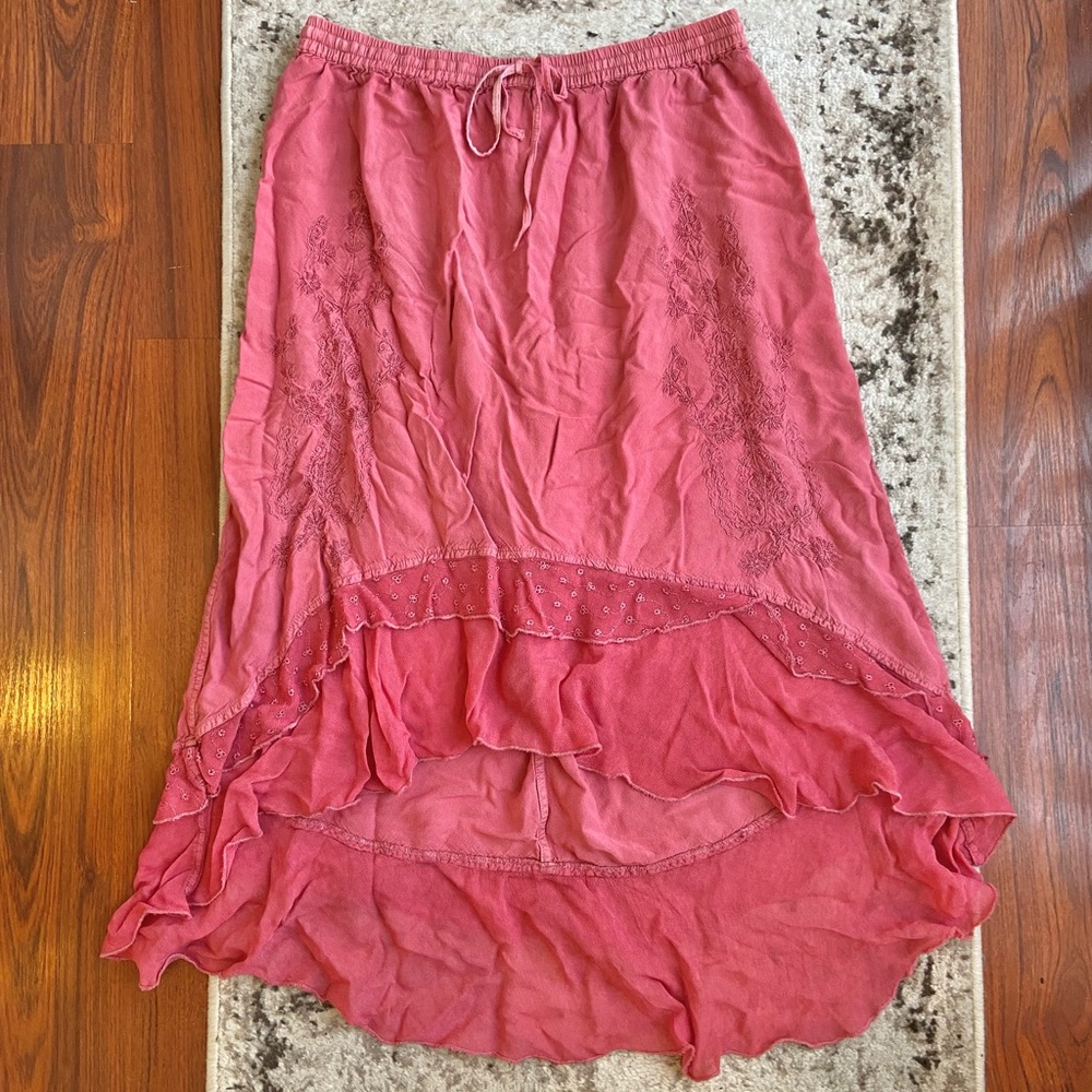 Elegant Pink Women's Skirt